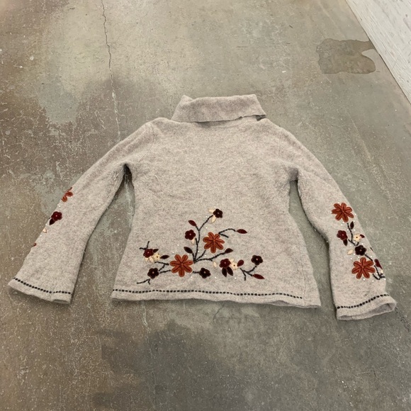 Simons lambswool embroidered angora blend turtleneck bell sleeves sweater - Picture 1 of 7